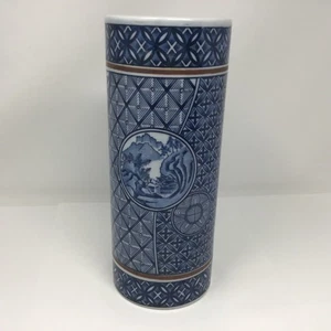 11"H Exquisite Hand-Painted Blue and White Porcelain Cylinder Shape Vase - Picture 1 of 10