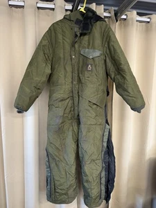 TRAJE DE NIEVE AISLADO REFRIGIWEAR VINTAGE AÑOS 70 CON CAPUCHA VERDE Talla XL Hecho en EE. UU. - Imagen 1 de 12