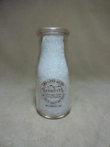 Sno-Land Dairy Millinocket Maine ME Color Pyro 1/2 Pint Milk Bottle - Picture 1 of 6
