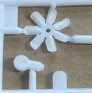 Revell 66 Pontiac GTO escala 1:25 (ventilador y bomba de dirección asistida) sin caja - Imagen 1 de 2