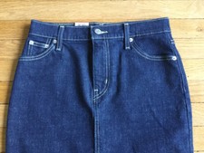 longue jupe en jean bleu foncé Levis taille 25 ou 36 neuve avec étiquette 