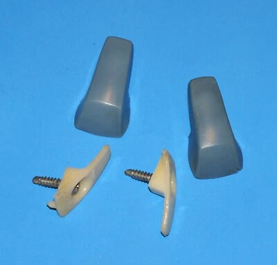 Ford Lincoln Mercury 1972-79 OEM gancho de revestimiento trasero azul claro - par Foto 1 de 3