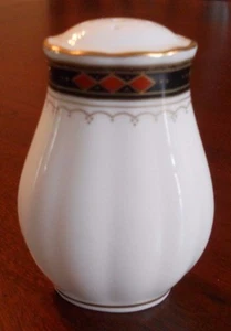 Mikasa Hardwick AH003 Rost & Gold Bone China Salzstreuer - Bild 1 von 4