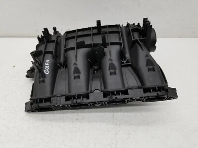 Coletor de entrada de ar 2021 Volkswagen Golf MK8 1.5 eTSI GASOLINA 05E129709H - Imagem 1 de 4