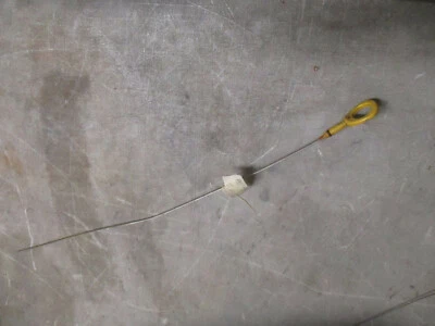 Barra de inmersión de aceite de motor 3.0 V6 Toyota Sienna Van XLE 00 01 02 03 Foto 1 de 2