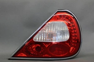 2004-2007 Jaguar XJ8 XJR VDP X350 Right Passenger Side Tail Light Taillight Lens - Picture 1 of 9