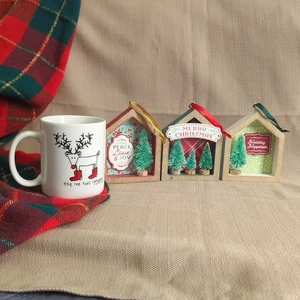 Christmas Bundle – Silly Reindeer Mug + 3 Pioneer Woman House Ornaments Gift Set - Picture 1 of 24