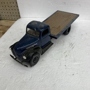 Highway 61 1/16 Scale 1941 GMC Flatbed Truck, Blue, Chains & Come alongs,  READ - Picture 1 of 16