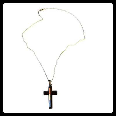 Nuevo sin etiquetas Collar Cruz Unisex Acero Inoxidable Nunca Olvides Incrustaciones Rojo Blanco Azul Foto 1 de 4