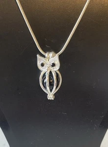 Black Eyed Owl - Silver Plated- Locket Pearl Cage Pendant - Holds Up To 7mm - Picture 1 of 2