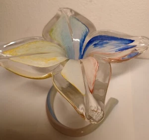 Mundgeblasene Kunstglas Blume - Murano Stil - mehrfarbige Blütenblätter mit Stiel sm. Vase - Bild 1 von 12
