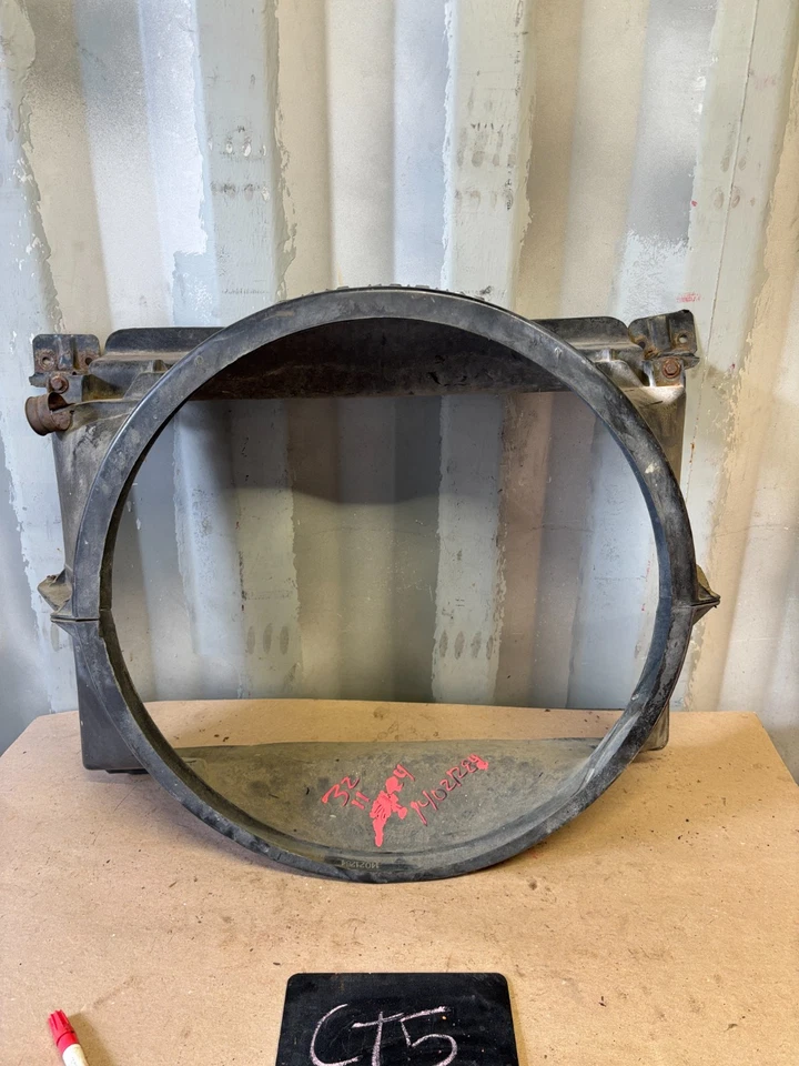 1981 82 83 84 1987 C10 K10 K5 Chevrolet GMC motor OEM radiador ventilador cubierta 350 4 Foto 1 de 4