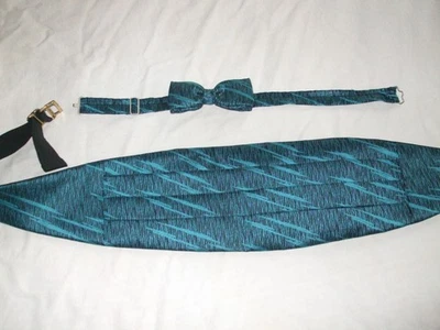 Vintage Adjustable Bow Tie & Matching Cumberbund - Black w. Aquamarine Print - Image 1 of 4
