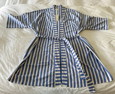Pact | Mujer XL-XXL | Bata corta a rayas azules algodón orgánico Staycation kimono Foto 1 de 4