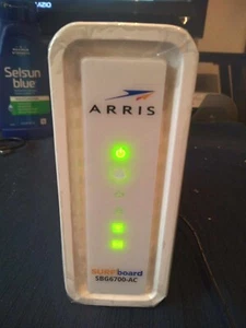 ARRIS SURFboard Wireless Router - Picture 1 of 8