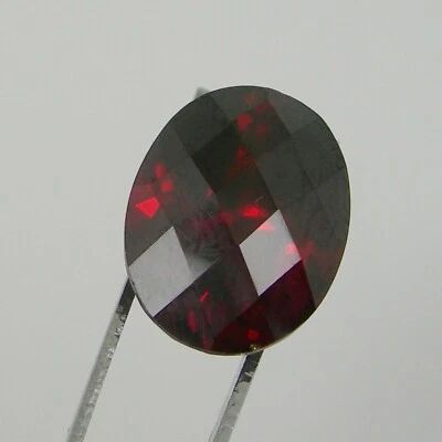 32.70 carats Oval 20x15mm Checker Cut Dark Red Garnet Created Large Gemstone - Image 1 of 4