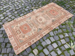 Antique rug Runner rug Turkish rug Bohemian rug Handmade rug Oushak rug - Picture 1 of 10