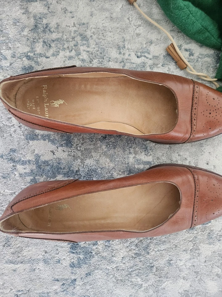 Zapato para mujer Ralph Lauren Purple Label-9b perfecto para el otoño. Foto 1 de 4