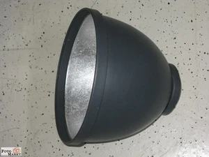 Bron broncolor P65 Normal-Reflektor Optimized for Pulso Twin Blitz-Leuchte - Picture 1 of 3