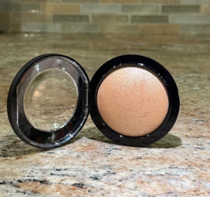 MAC Bling Me To Life Mineralize Skinfinish Highlighter NEW WITHOUT BOX Full Size - Picture 1 of 1