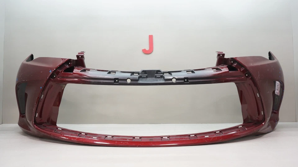 Panel de cubierta de parachoques delantero Toyota Camry 2015-2017 OEM 52119-06A50 Foto 1 de 4