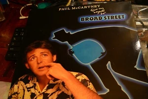 PAUL MCCARTNEY  BROAD STREET UK 1984 VINYL LP EX  THE BEATLES  - Picture 1 of 7