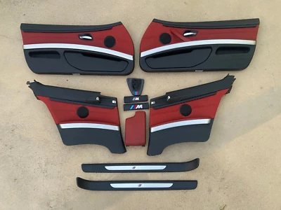 BMW 128i 135i E88 2008 cupé delantero y trasero rojo negro paneles de puerta combo etc. OEM Foto 1 de 4