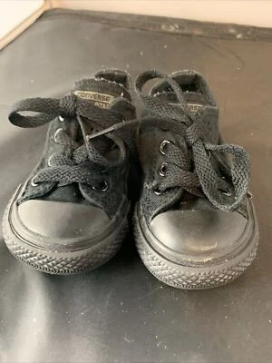 Niños Pequeños Talla 4 Triple Negro Converse All Star Zapatillas Zapatos AJ Foto 1 de 4