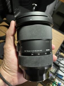 Sigma 24-70mm f/2.8 DG DN Zoom Lens for Sony E-mount