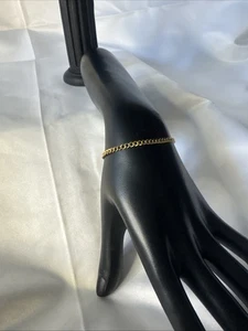 Brazalete de eslabones para mujer de 5,5" recubierto de oro de 18 quilates sin deslustre nuevo - Imagen 1 de 5