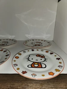 2024 Sanrio Fall Leaves Hello Kitty Plate - 10.5in - New, Unused Set Of 4 - Picture 1 of 10