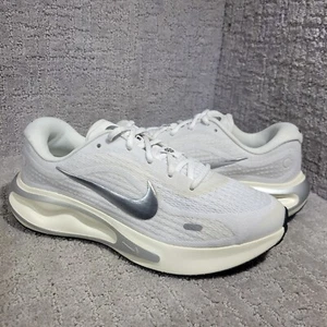 Nike Journey Run Women's Size 9.5 White Metallic Silver Running Shoes FJ7765-104 - Picture 1 of 12