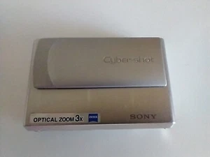Sony Cybershot Digital Camera Silver 5.0 MP DSC-T1 *Battery Won't Hold Charge* - Picture 1 of 15