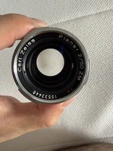Carl Zeiss Planar T* 50mm F2 - Picture 1 of 4