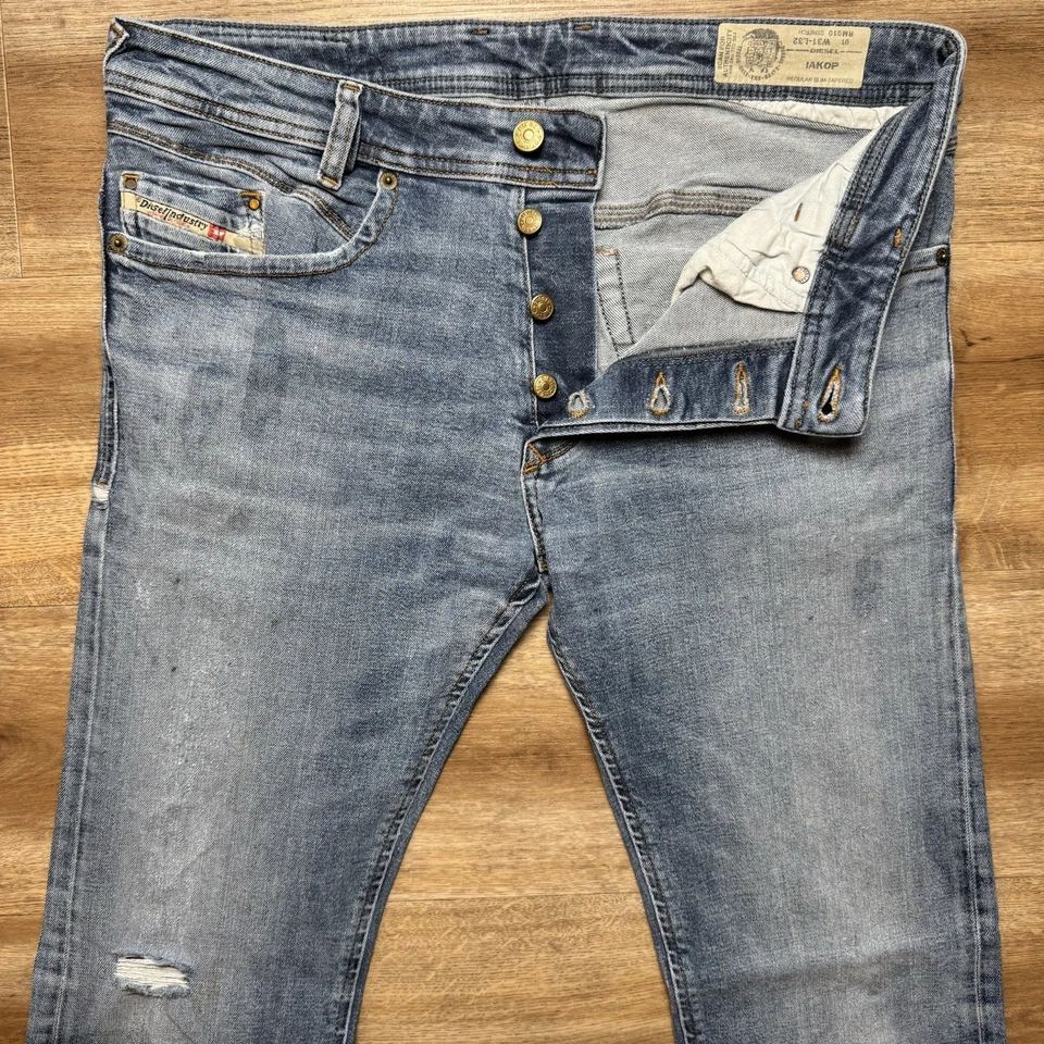 Diesel Jeans Men 31x32 Blue Iakop Regular Slim Taper Stretch Distressed RM010 - Image 1 of 4