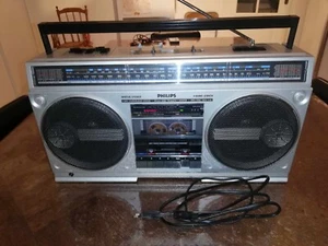 Radio cassette PHILIPS D8434 - Photo 1/9