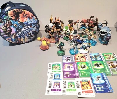 Skylanders Lote Mixto 12 Figuras Gigantes Intercambio Fuerza Spyros Aventura Estuche de Transporte Foto 1 de 4
