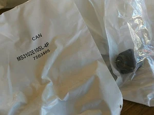 ITT Cannon MS3102E10SL-4P Circular Connector - Picture 1 of 2