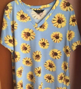 Amaryllis S/S V neck Knit Top in Size XL - Picture 1 of 3