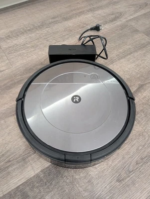 iRobot Roomba Combo Saug- & Wischroboter - Schwarz - Bild 1 von 4