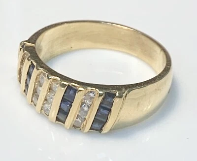 MAGNIFIQUE BAGUE OR 18 CARATS - SAPHIRS ET DIAMANTS 0.60 CARAT - 4,98 g - Photo 1/4