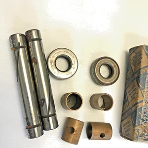 NOS 1940s GM King Pin Bushing Kit 1394798 – Vintage Partial Set - Picture 1 of 4