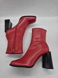 Gianni Bini Damengröße 7 Borderline rot schwarz Blockabsatz eckige Zehenpartie Stiefel - Bild 1 von 9