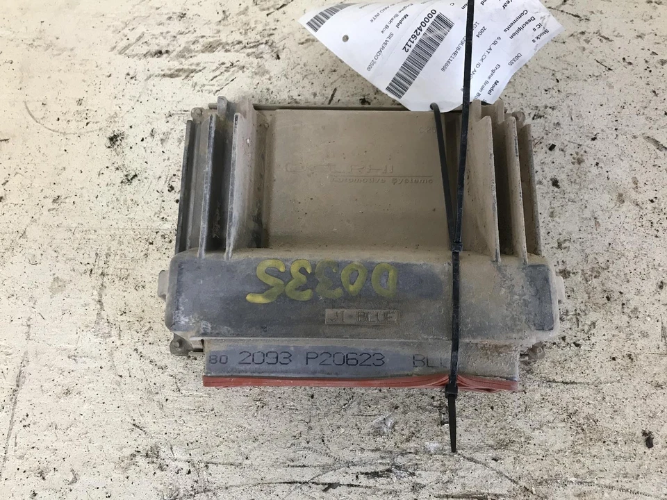 Módulo de control del motor usado (ECM) se adapta a: camioneta Chevrolet Silverado 2500 2004 Elec Foto 1 de 4