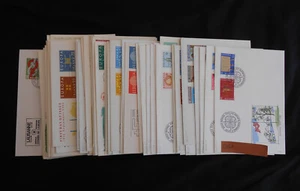 EUROPA LOT 66 ENVELOPPES 1ER JOUR ANNEES 60, 70, 80 ... - Afbeelding 1 van 1