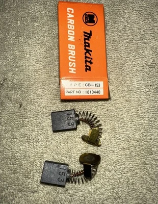 Juego de pares de cepillos de carbono Makita CB153 181044-0 1810440 para UC3530A UC4030A UC4530A Foto 1 de 3