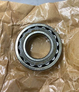 SKF 22209CJW33 Spherical Bearing 45mm x 85mm x 23mm (b651) - Picture 1 of 7