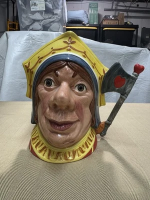 Vintage Royal Doulton 1987 The Red Queen D 6777 Toby Mug Jug Large - Image 1 of 4