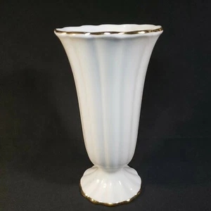 The Amber Collection Trumpet Vase 7.25" Fine Bone China Staffordshire England - Picture 1 of 12