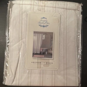 Simply Shabby Chic shower curtain - Picture 1 of 2